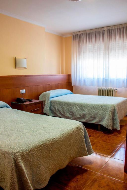 Hotel Mabu Ourense Room photo